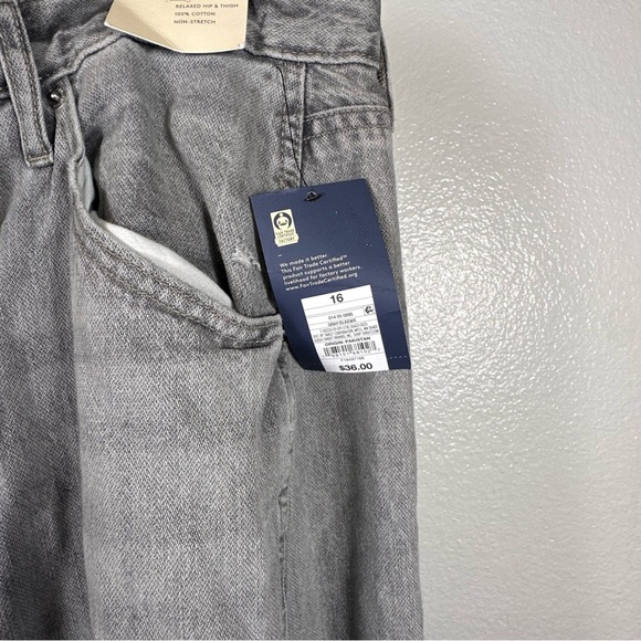 Universal Thread Women’s High-Rise Curved Leg Gray Denim Jeans Size 16 - Picture 2 of 9